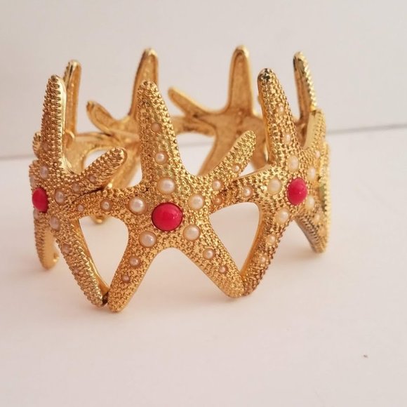 Lilly Pulitzer Starfish Stretch Bracelet - Picture 7 of 8